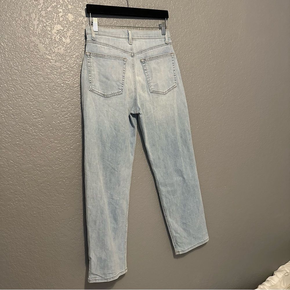 Reformation Claudia High Waist Relaxed Jean Size 26 St. Lucia Light Blue Wash - Picture 6 of 11